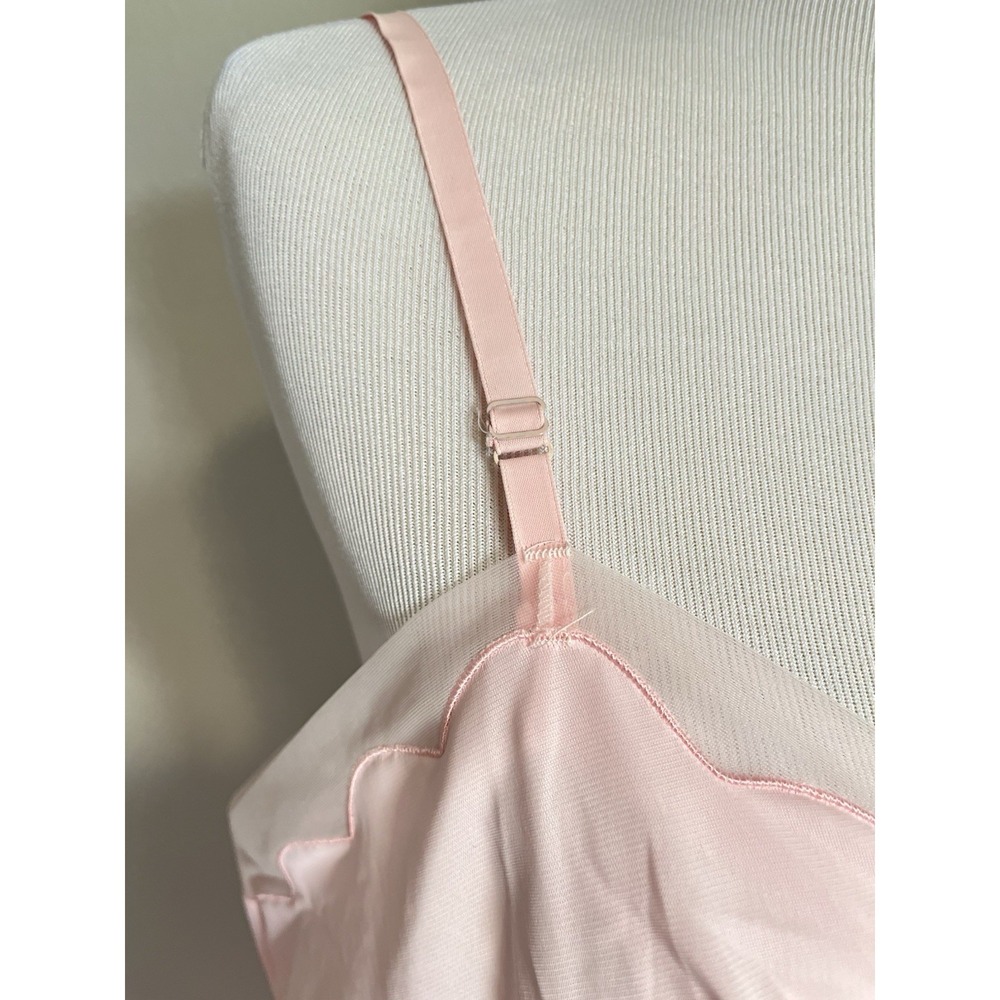Vintage Kayser Short Full Slip Women's Size 40 100% Nylon Pink Scallop Trim - Picture 6 of 8